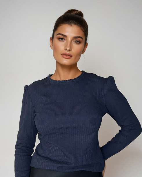 The Esti Top